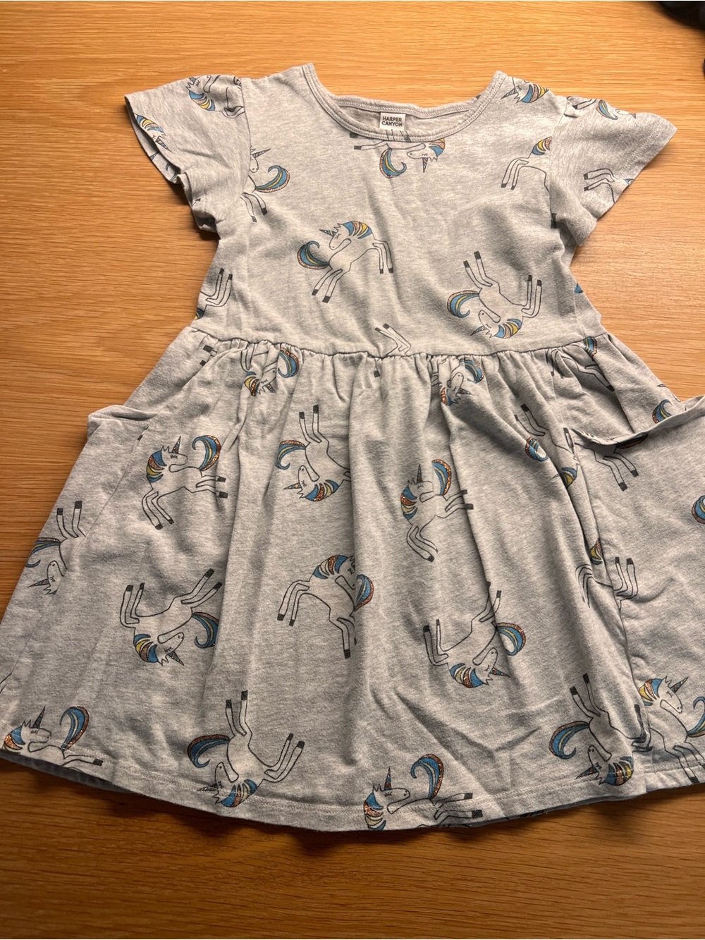 Harper Canyon Girls' Gray Unicorn Print Short Sleeve Dress size 4T